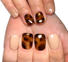 Nails Nude, Nude Nails, Jet Black, Cute Nails, Gel Nails, Nail Designs, Nail Polish, Nail Art