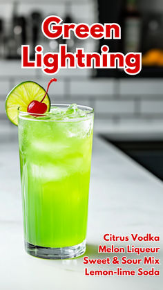 Green Lighting Cocktail Refreshing Mixed Drinks, Lime Vodka Drinks Recipes, Lime Vodka Drinks, Bacardi Lime Cocktail Recipes, Melon Liqueur Cocktails, Vodka Melon, Absolute Lime Vodka Cocktails