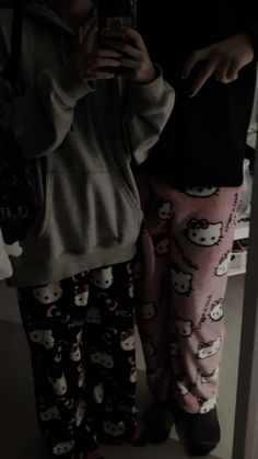 Hello Kitty Couple Goals frfr Grunge Couple Goals, Sus Couple, Couple Matching Pjs Relationship Goals, Matching Pj Couple, Cute Matching Pajamas, Matching Pjs For Couples Pictures, Hold Hands Couple, Fuzzy Pjs Aesthetic, Matching Pjs Aesthetic