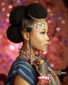 Traditional Wedding Hairstyles, Natural Hair Wedding, Cabello Afro Natural, Natural Wedding Hairstyles, Afro Natural, Natural Hair Short Cuts, Traditional Hairstyle, Bridal Hair Inspiration