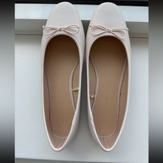 Brand New, Never Worn. Spring Office Beige Ballet Flats, Feminine Beige Flats For Spring, White Synthetic Flats With Low Heel, White Synthetic Low Heel Flats, Feminine Beige Ballet Flats For Summer, Elegant Synthetic Ballet Flats For Spring, White Ballet Flats For Workwear, White Ballet Flats For Work, Feminine Beige Flats With Low Heel