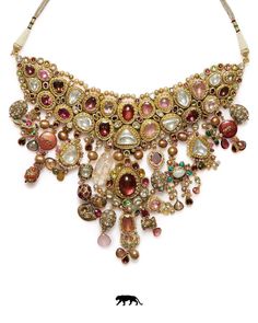 Sabyasachi Jewellery Bridal Collection, Polki Jewellery Sabyasachi, Sabyasachi Bridal Collection, Kundan Bridal Set, Bridal Jewellery Online, Sabyasachi Mukherjee, Sabyasachi Lehenga, Sabyasachi Jewellery, Wedding Brides