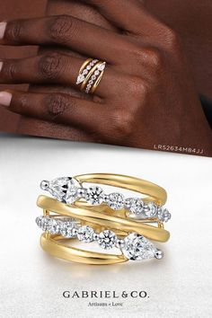 Diamond Finger Ring, Jewellery Advertising, Fancy Diamond Ring, Ladies Rings, Jewellery Trends, Diamond Bracelet Design