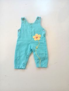 Vintage Carter Brand Baby Overalls, 6 mos., buttons at shoulders, snap between legs for easy diaper changes, soft cotton, slight small stain at neckline. Cute Cotton Bubble Romper With Buttons, Casual Cotton Onesie With Buttons, Cotton Bubble Romper With Buttons For Spring, Spring Cotton Bubble Romper With Buttons, Spring Cotton Bubble Romper With Button Closure, Vintage Baby Outfits, Baby Overalls, Carters Baby, Baby Outfits