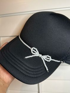 *light weight  *Faux pearls Bedazzled Hat, Hat Chain, Pearl Bow, Trucker Cap, Faux Pearl, Caps Hats, Trucker Hat, Accessories Hats, Baseball