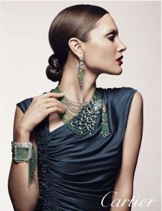 cartier by Skylar Seed Green Dress Jewelry, Jewellery Styling, Diamond Rings For Women, Teal Green Dress, Cartier Jewelry, Green Jewelry, Dress Jewelry, Rings For Women