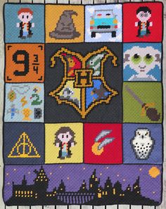 a harry potter quilt with many different pictures on it