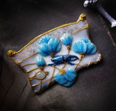 , . ))) Vintage Style Art, Art Nouveau Style, Enamels, Blue Flower, Beautiful Gift Boxes, Flower Brooch, Style Art, Polymer Clay Jewelry, Clay Jewelry