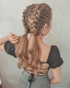 Hairstyles For Full Hair, Western Hairstyles For Women For Wedding, Hair Stail, Competition Hair, Fesyen Rambut, Hot Hair Styles, Holiday Hairstyles