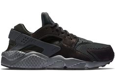 Buy and sell authentic Nike shoes on StockX including the Nike Air Huarache Run Anthracite (W) and thousands of other sneakers with price data and release dates. New Sneaker Releases, Huaraches Shoes, New Trainers, Huarache Run, Uk Products, Sneaker Release, Shoe Nike, Nike Air Huarache, Air Huarache