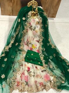 Designer Lehnga Choli, Kerala Saree Blouse Designs, Moti Work, Simple Frock Design, Bridal Lehenga Collection, Sari Blouse Designs