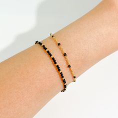 18K Gold Plated Stainless Steel Water Safe Hypoallergenic Anti-Tarnish Rust Free Length of Bracelet: 17+3.5cm Black Bead Bracelet, Modern Gold Jewelry, Black Beaded Bracelets, Enamel Beads, Samsung Wallpaper, Gold Fashion, Black Enamel, Steel Water, Black Beads