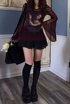 Best Winter Outfits, Alt Fashion, Swaggy Outfits, Midi Skirts, Goth Outfits, Dark Fashion, Dream Clothes, Goth Fashion, Fall Winter Outfits