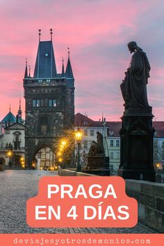 an old castle with the words praga en 4 dias