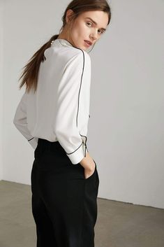 Bolt White Contrast Top – Ifomt White 3/4 Sleeve Blouse For Work, Elegant 3/4 Sleeve Workwear Blouse, Elegant 3/4 Sleeve Blouse For Work, Modern White Office Blouse, Elegant White Top With Contrast Collar, Classic 3/4 Sleeve Blouse For Workwear, Chic Tops With Contrast Collar, White Business Blouse For Spring, Chic White Business Tops