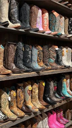 Botas Western, Looks Country, Cowgirl Aesthetic, Estilo Country, Western Aesthetic, Shoe Inspo, Swag Shoes