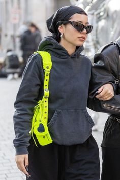 It Bags, Bags 2022, Alexa Demie, Looks Street Style, Casual Fits, Fitness Inspo, Kim Kardashian, Kylie Jenner, Paris Fashion