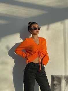 Outfits Casuales, Look Cool, Colorful Fashion, Look Fashion, Vneck Sweater