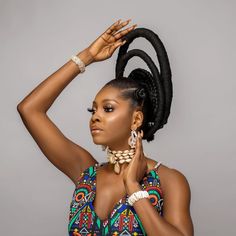 Elaborate Afro hairstyle Mohawk Braid Styles, Hairstyles For Natural Hair, African Vibes, Faux Locks, Natural Hair Stylists, Traditional Hairstyle