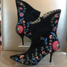 Beverly Feldman Black Suede Multicolor Embroidered Floral Design Stiletto Boots Inside Zipper, Extensive Embroidery All Over. Leather Sole The Pointed Toe Sole Is Separating From The Boot. New These Boots Retail For $400. Great Condition Minor Wear On The Heel And Sole. Review Photos Size 8m Embroidered Boots, Stiletto Boots, Black Suede, Bootie Boots, Ankle Boots, Black And Red, Floral Design, Women Shoes, Boots