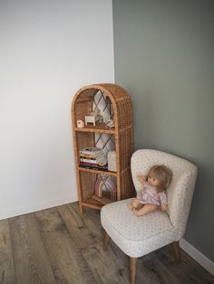 Wicker Bookshelf, Wicker Shelf, Rattan Shelf, Window Plant Shelf, Rattan Cabinet, Corner Bookcase, Wicker Bookcase, Book Shelves - Etsy Wicker Bookcase, Wicker Bookshelf, Rounded Table, Window Plant Shelf, Rattan Shelf, Shelf Window, Rattan Cabinet, Nursery Bookshelf, Window Plants