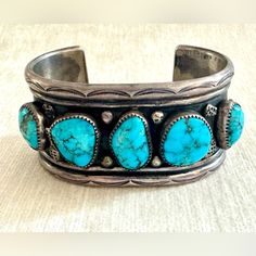 Vintage/Antique Unmarked Navajo Sterling Silver And Turquoise Heavy And Unique Cuff. Men Or Women’s. Turquoise Cuff, Womens Jewelry Bracelets, Vintage Antiques, Cuff, Women Jewelry, Turquoise, Sterling Silver, Green, Silver