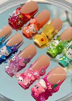 Cute Nails Inspo Colorful Charm Nails, Pastel Y2k Nails, Kawaii Nails Long, Nail Designs Kawaii, Cute Kawaii Nails, Pochacco Nails, Decora Nails, Harajuku Nails, Cake Nails