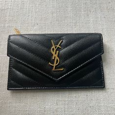 Ysl Credit Card Holder (347y) Mo Grain De Poudre Techno Sl Nero. Bought Last Year On Farfetch But Never Used. Still Has Sticker On Zipper Hardware. In Perfect Condition, No Scratches On Hardware Or Leather. Come With Box And Dust Bag. Saint Laurent Card Holder, Ysl Kate, Bags Ysl, Ysl Clutch, Ysl Wallet, Monogram Quilt, Saint Laurent Wallet, Saint Laurent Bags, Leather Card Case