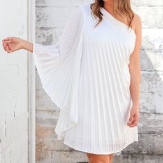 Nwt. Bought For An Event And Didn’t End Up Wearing. Fits Well For A Medium But Could Possibly Fit A Large Too Depending How You Like Your Dresses. Open To Offers! Elegant Pleated Mini Dress For Beach, One-shoulder Pleated Dress For Brunch, White Pleated Summer Party Dress, White Pleated Mini Dress For Beach, Chic White Pleated Summer Dress, Chic White Pleated Cocktail Dress, White Pleated Mini Dress For Brunch, Spring One Shoulder Pleated Mini Dress, Chic One Shoulder Pleated Mini Dress