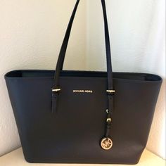 Never Worn Without Tags Black With Gold Accents Michael Kors Large Tote Padded Center Pocket For 13" Laptop Beautiful Condition Make Me An Offer Michael Kors Bag Black, Bags Black, Large Tote, Michael Kors Bag, Womens Tote Bags, Gold Accents, Gold Black, Michael Kors, Laptop