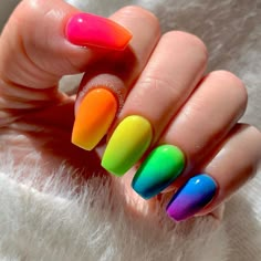 Gel Rainbow Nails, Mac Nails, Unicorn Nail Art, Nail Therapy, Nail Spring, Fancy Nail Art, Yellow Nails Design, New Nail Art Design