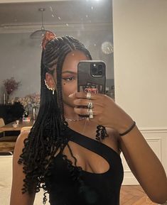 marssss_x on ig ⭐️ Weaving Hairstyles, Big Box Braids Hairstyles, Box Braids Hairstyles For Black Women, Braids Hairstyles Pictures, Cute Box Braids Hairstyles, Protective Hairstyles Braids, Pretty Braided Hairstyles, Curly Girl Hairstyles, Cornrow Hairstyles