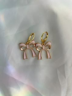 Coquette Earrings Aesthetic, Coquette Earing, Cute Pink Bow Earrings As Gift, Pink Coquette Jewelry, Cute Pink Bow Jewelry, Clean Earrings, Earrings Aesthetic, Pink Stuff, Fancy Makeup