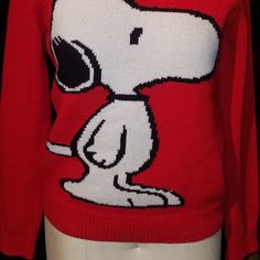 Gucci Crewneck Red Yellow White Snoopy Peanut 2016. Crewneck Sweater. Dress Up Or Down. 100% Wool. Made In Italy. Casual Fitted Gucci Sweater, Yellow Crewneck, Gucci Sweater, Sweaters Crewneck, Crewneck Sweater, Colorful Sweaters, Red Yellow, Crew Neck Sweater, Yellow White