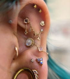 @aileeniebeans ear with Buddha Jewelry, Diablo Organics, Modern Mood, Anatometal, and Neometal Jewelry Earscape Inspiration, Ear Setup, Ear Styling, Minimalist Ear Piercings, Ear Curation, Cool Ear Piercings, Cute Ear Piercings