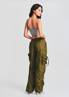 Alba Ruched Cargo Pant – SEROYA NYC Australia Clothes, Corset Style Tops, Stylish Women Fashion, Green Pants, Cargo Pant, Corset Style, Denim Pant, Corset Top, Womens Fashion Casual