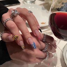 Hands With Rings, Nail Design Glitter, Dream Nails, Fire Nails, Cute Nail Designs, Funky Nails, Pretty Acrylic Nails, Dope Nails, Best Acrylic Nails