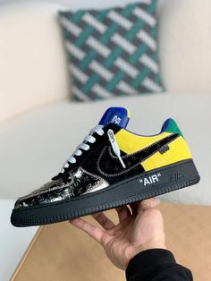 Embrace the ultimate fusion of streetwear and luxury with these sneakers inspired by the Louis Vuitton x Nike Air Force 1 Low. This unique multicolor design, featuring a metallic silver toe box, takes cues from Virgil Abloh's iconic collaboration, blending vibrant hues with the signature Louis Vuitton monogram and Off-White™️-inspired details like the quoted "AIR" branding. Crafted with premium materials, these sneakers offer a statement look that seamlessly merges high-fashion and sneaker cultu Air Force 1 Noir, Louis Vuitton Nike Air Force, Lv X Nike, Louis Vuitton Nike, Fall Winter Jacket, Silver Sneakers, Baskets Nike, Nike Air Force 1 Low, Loafer Sneakers