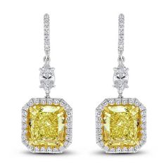 An exquisite pair of rare perfectly matched flawless fancy yellow diamonds set in a timeless... Mathias Lauridsen, Yellow Diamond Earring, White Diamond Earrings, Heart Center, Yellow Diamonds, Ville Valo, Fancy Yellow Diamond, Jewelry Post, Diamond Dangle Earrings