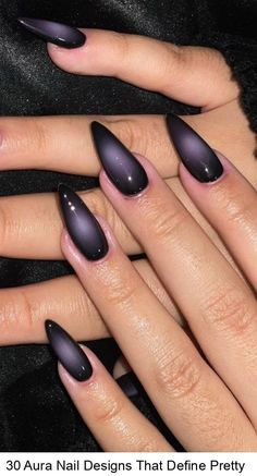 Nails Witchy Aesthetic, Black Birthday Nails Almond, Dark Almond Nails Ideas, Aura Nails Coffin Shape, Almond Nails Witchy, Purple Nail Designs Gel, Chrome Nails Designs Black, Purple And Black Aura Nails, Black And Purple Aura Nails