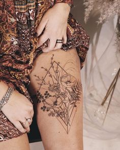 Inked Flowers - The Best Black Flower Tattoos | Leg Tattoos and Arm Tattoos Black Flower Tattoos, Black Flowers Tattoo, Hip Thigh Tattoos, Western Tattoos, Handpoke Tattoo, Inspiration Tattoos, Leg Tattoos Women, Thigh Tattoos Women, Cute Tattoos For Women