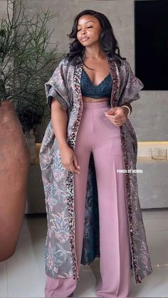 Bubu Lace Gown Styles, Owambe Styles, Boubou Styles For Women, Modest Dresses Fashion, Chic Dress Classy, Lace Gown Styles, Dinner Dress Classy, African Inspired Clothing, African Print Dress Designs