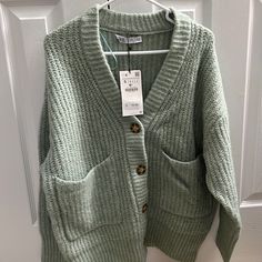 Zara Oversized Mint/Teal Cardigan Size Small Nwt Zara Casual V-neck Outerwear, Trendy Oversized Green Cardigan, Green V-neck Sweater With Pockets, Green Soft Knit Casual Cardigan, Green Knit Sweater With Pockets, Trendy Green Cardigan With Pockets, Casual Green Soft Knit Cardigan, Green Casual Cardigan With Pockets, Casual Green Cardigan With Pockets