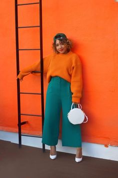 London Outfits, Mode Prints, Color Combos Outfit, Color Blocking Outfits, Color Combinations For Clothes, Look Plus Size, Orange Outfit, Neue Outfits, Mode Inspo