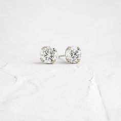 Diamond Indie Ring | Unique Cluster | Melanie Casey Fine Jewelry Melanie Casey, Traditional Diamond, Champagne Diamond, Delicate Jewelry, Ring Unique, Delicate Earrings, Gold Set, Unique Engagement Rings, Round Brilliant Cut Diamond