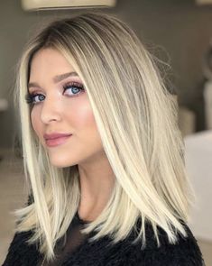 Long To Midlength Haircuts, Mid Length One Length Hair, Shoulder Length Thick Blonde Hair, Blonde Midlength Haircuts, Shoulder Length Blonde Hair Balayage, Mid Length Hair Blonde, Longer Bob Haircut, Blonde Medium Bob, Trendy Medium Length Haircuts