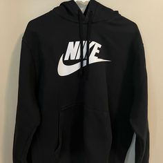 New* Store Quality. (Only Tried On In Store Never Worn Else Where) No Stains, Markings, Or Cuts As The Item Is Brand New. Xl But Fits Like A Large. Nike Hoodie With Logo Print For Fall, Nike Long Sleeve Hoodie With Logo Print, Nike Fleece Hoodie With Logo Print, Nike Fleece Hoodie With Letter Print, Nike Black Hoodie Sweatshirt, Nike Black Hoodie With Logo Print, Black Nike Hoodie With Logo Print, Nike Black Cotton Hoodie, Nike Black Hoodie Top