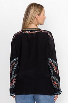 With its striking pops of colorful embroidery and beautiful silk fabrication, the Audrey Mandarin Tunic is an elegant statement-maker, while its relaxed silhouette makes it as comfortable as it is stylish. Wear it on its own or layer over pants for superior wardrobe versatility. Johnny Was Women's The Audrey Mandarin Tunic in Black, Size 2XL, Silk Colorful Embroidery, Women's Blouses, Chic Outfit, Embroidered Jeans, Johnny Was, Boho Chic, Embroidery, Silk, Wardrobe