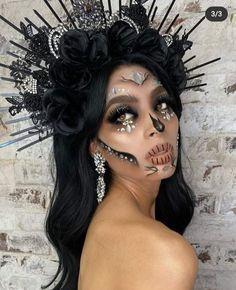 Black Queen Makeup, Mexican Halloween Costume, Disney Eye Makeup, Skull Makeup Tutorial, Sheriff Callie, Crystal Party, Rhinestone Makeup