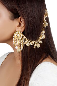 Buy #Vaidaan #paraman #chandelier #earrings online at #Aza #Fashions 😍 Shop online now at #Azafashions.com Call +91 8291990059 or email contactus@azafashions.com for enquiries. #wedding #festive #ethnic #tradional #shopping #shoponline #party #reception #jewellery #accessories Kori Jewellery, Reception Jewellery, Chandelier Earrings Gold, Engagement Look, Party Reception, Fabric Jewellery, Gold Chandelier Earrings, Jewelry Design Earrings